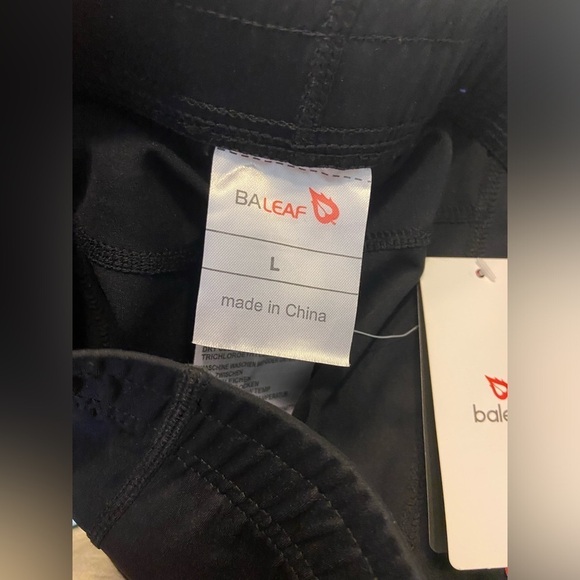 BALEAF Leggings Size L Tights Black Equestrian Patch SPF 50+ New - Picture 9 of 9